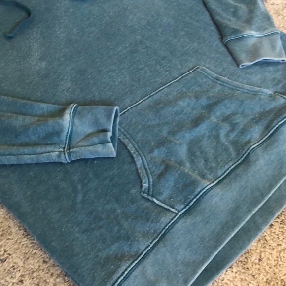 Light knit American Eagle sweatshirt - Picture 3 of 3